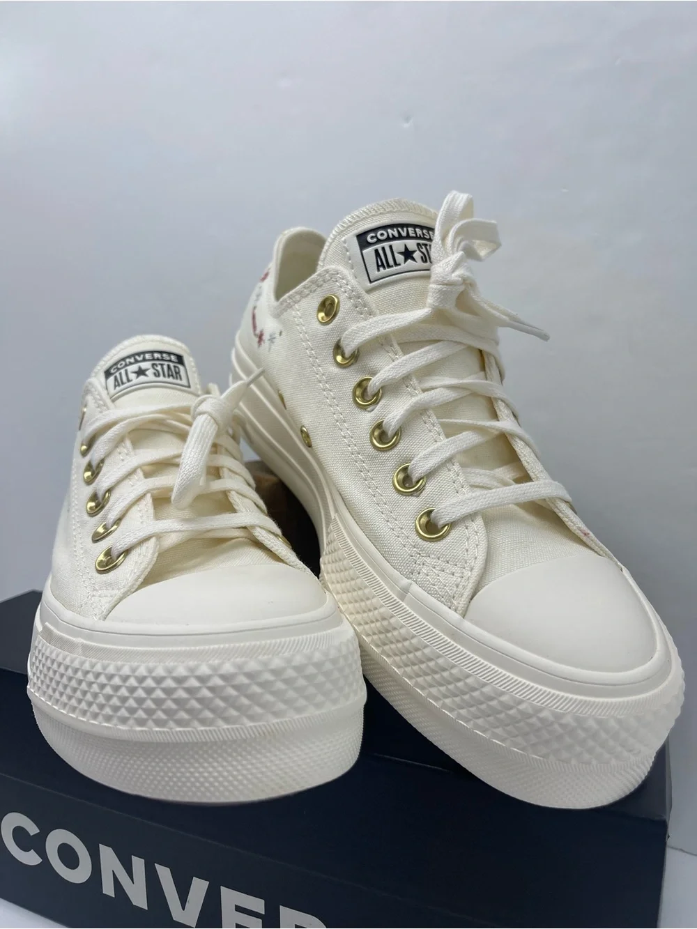 Converse STAC LIFT OX Platform Low Top Sneakers in Cream with Embroidered EGRET